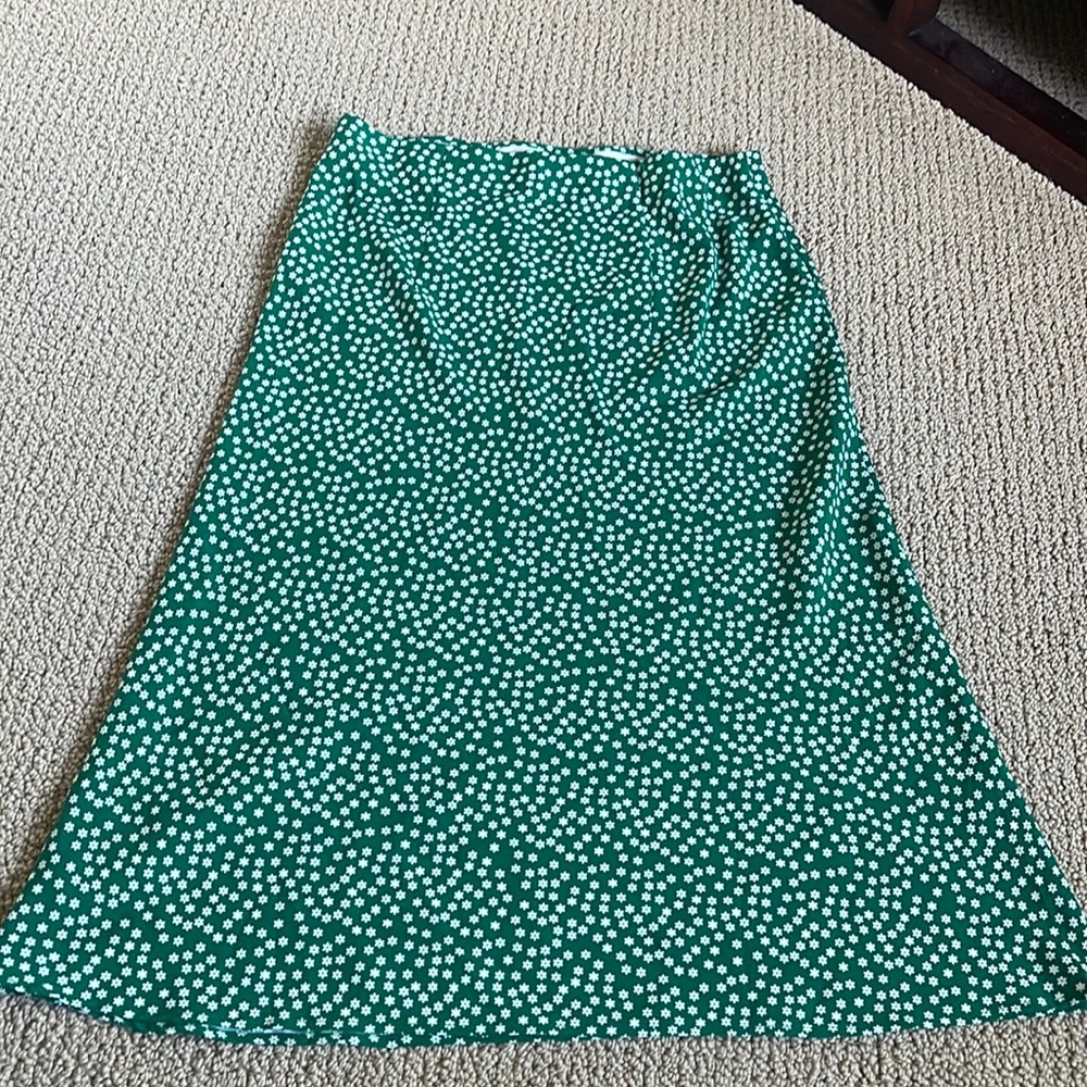 Maison d’Amelie skirt size 8